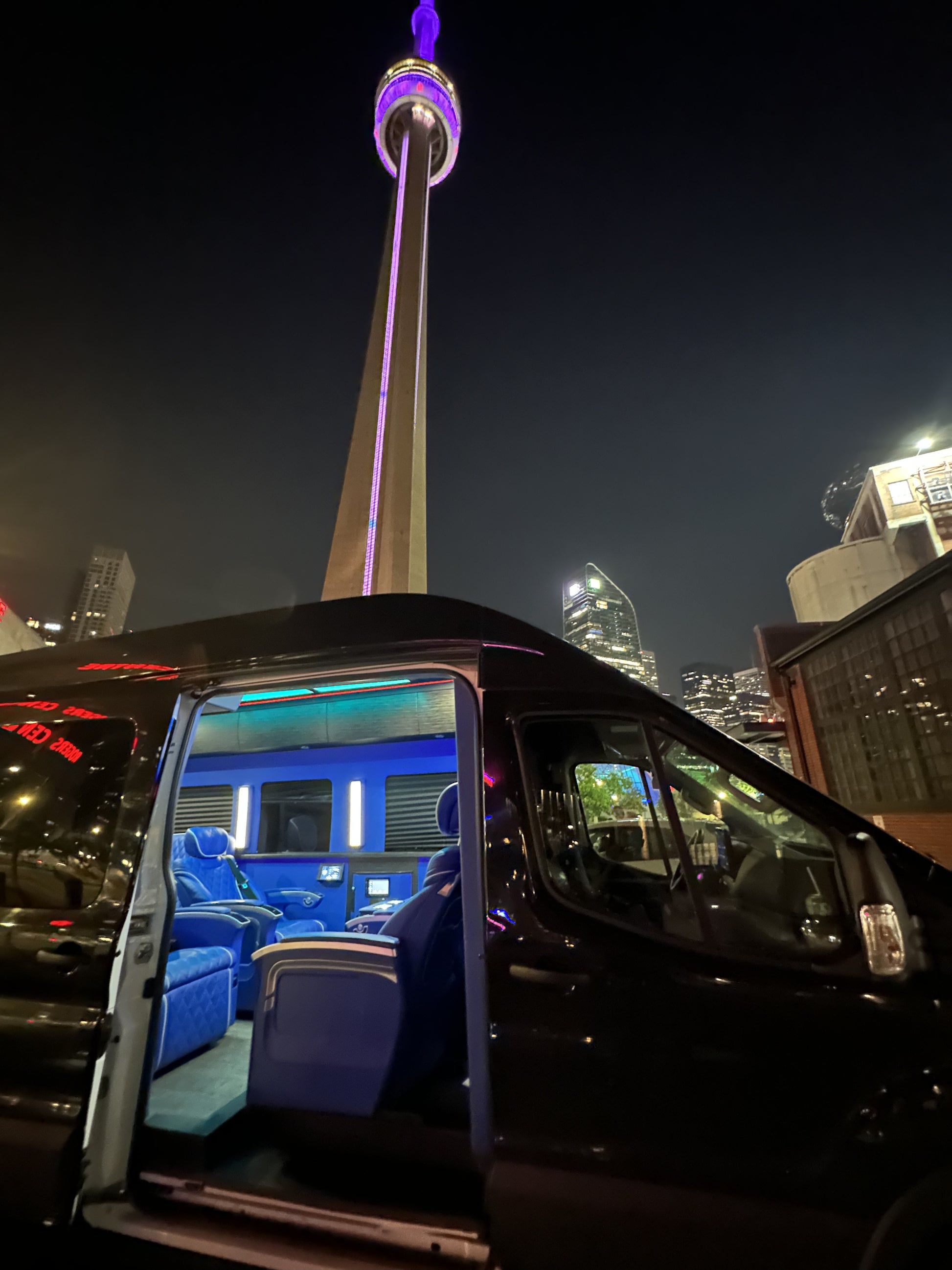 LUXURY CHAUFFEUR VAN